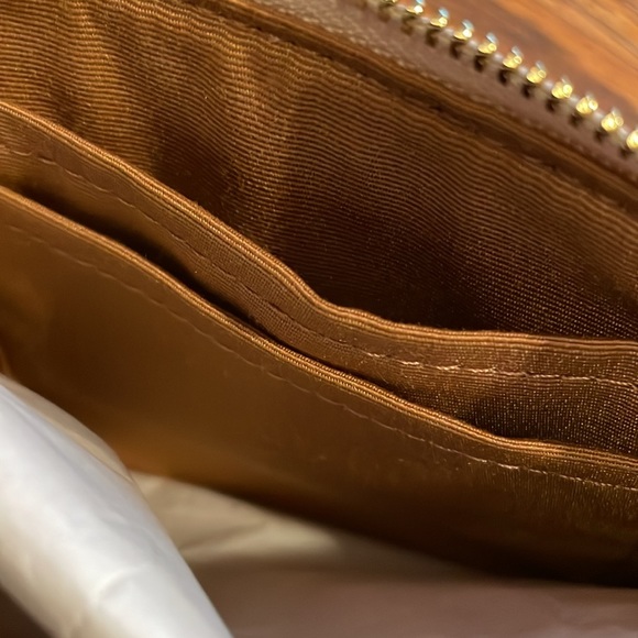 Coach Wristlet Signature Print NWT - Picture 5 of 9